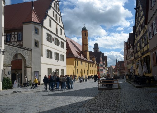 Hier am Spitalhof gehts zum Bürgerzentrum